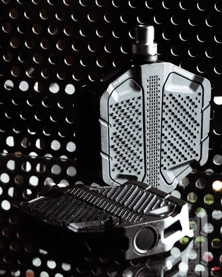 Shimano Platform Pedal Alüminyum PD-EF205 Kırmızı